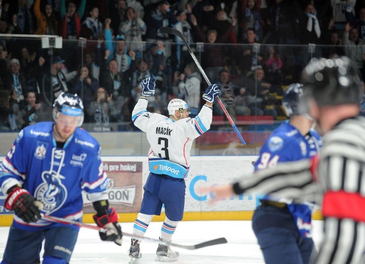 Sedem gólov Nitry Popradu v prvom zápase štvrťfinále playoff